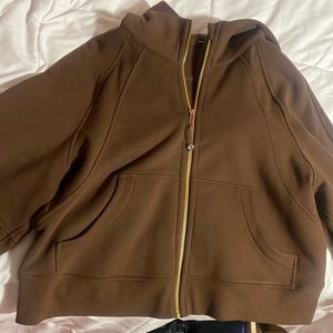 Lululemon Scuba full zip hoodie * gold accents
